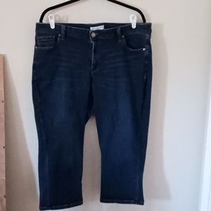 Lane Bryant Size 20 Mid Rise Super Stretch Skinny Pedal Crop Jean. Dark wash.